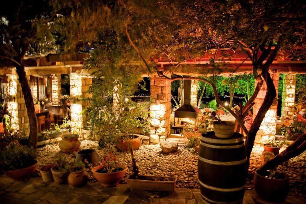 Pina Barosh Bnb Rosh Pinna Exterior photo