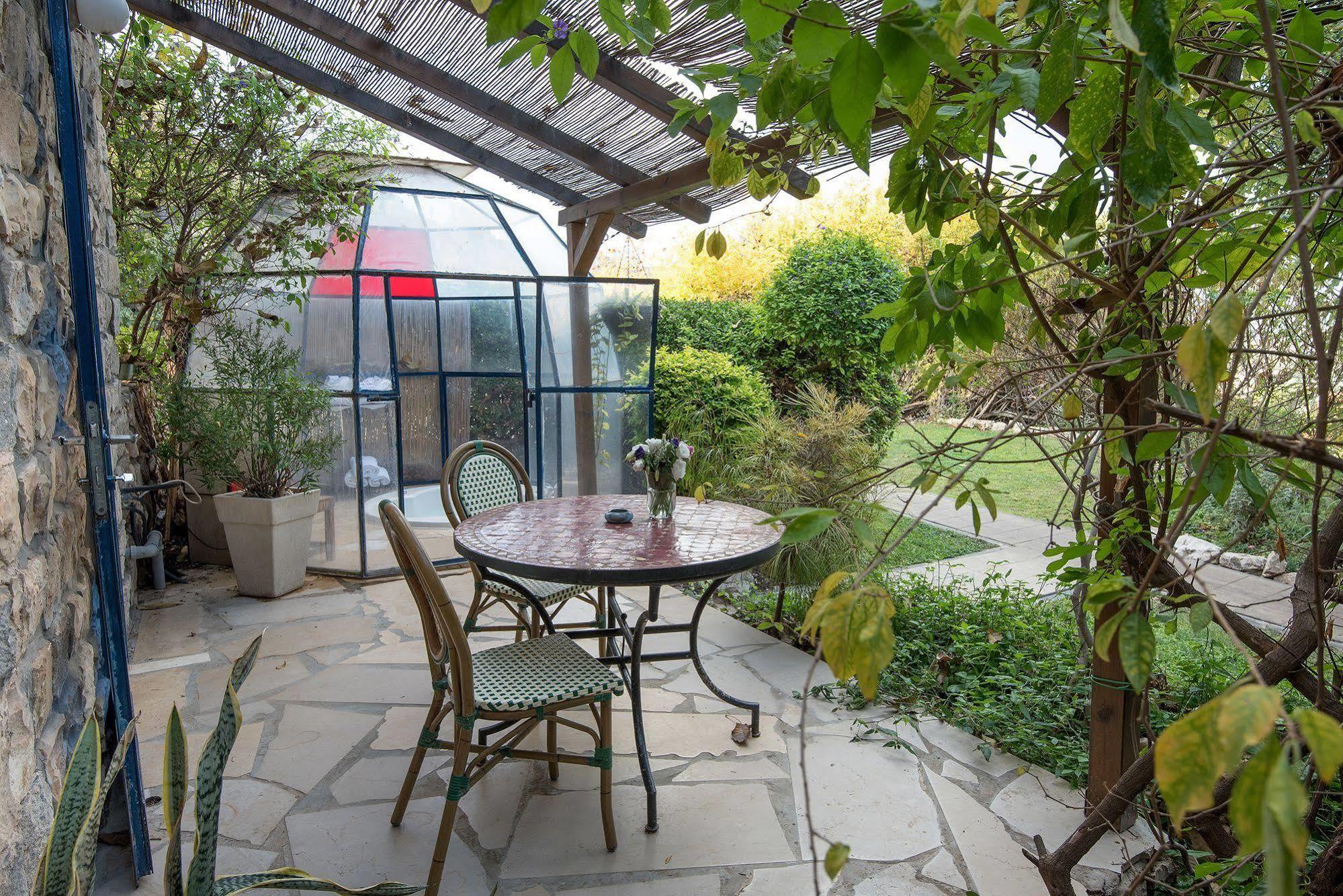 Pina Barosh Bnb Rosh Pinna Exterior photo